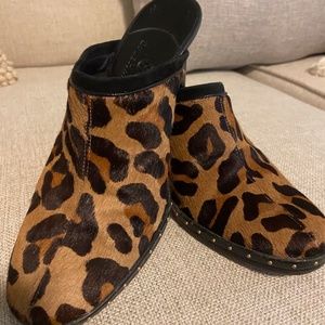 Cole Haan Leopard Print Calf Hair Mules .. size 6.5